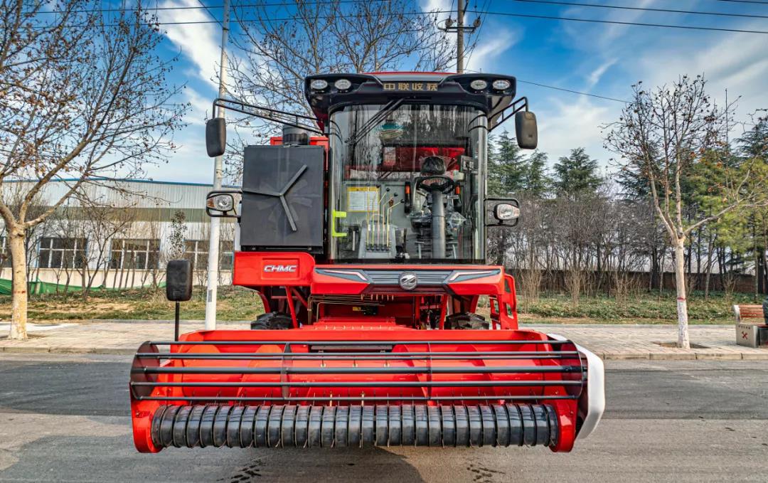 中聯(lián)收獲自走式花生撿拾收獲機——花生收獲界的“扛把子” 扛把子3.jpg